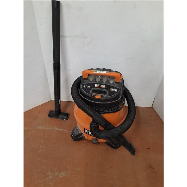 * Shop Vac Ridgid Brand - Powers On - CANNOT SHIP