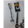 Image 2 : 1-1/16" Ratcheting Wrench, Pivoting Ratchet Wrenches, 7/8", 18mm, Other