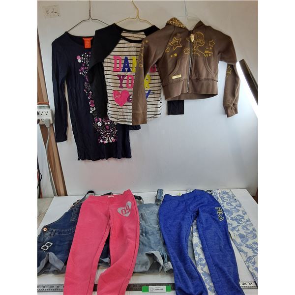 (8) Kids Clothes, (2) Overalls Size 8 and 12, (2) Shirts Both M (3) Pants 7/8