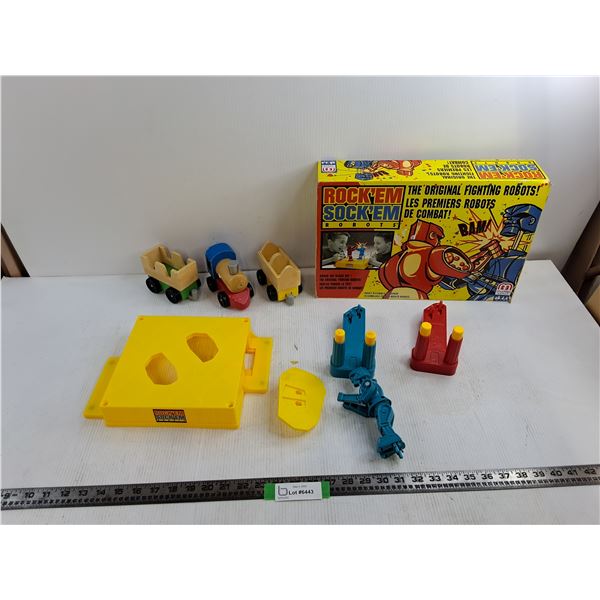 Rock Em Sock Em Robots Partial, (3) Wooden Toy Trains