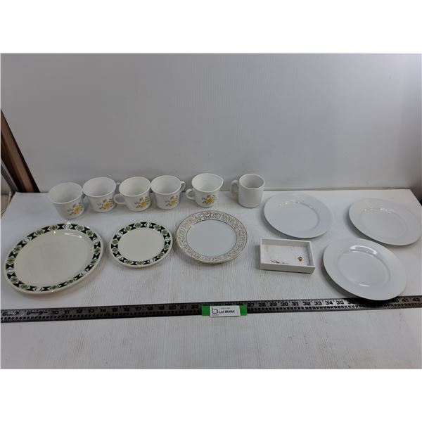 (6) Plates up to 9″, Steelite, Holiday Joy, (6) Mugs Corelle