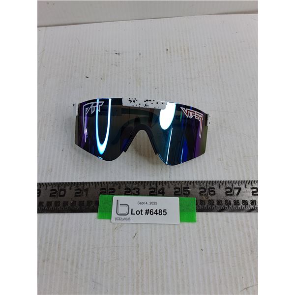 White Pit Viper Sunglasses CANNOT AUTHENTICATE