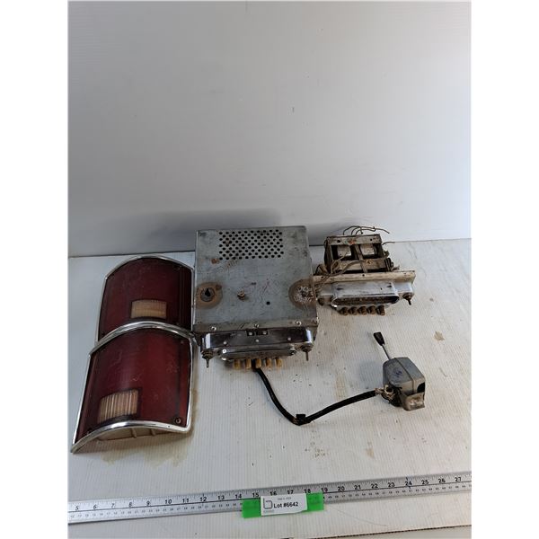 (2) Rear Light Covers, (2) Vintage Car Radios, Signal Switch - As Is