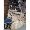Image 5 : Easton Rolling Hockey Bag, DR 25" Goalie Pads, Goalie Chest/Arm Pad, Cooper L/R Trappers - AS IS