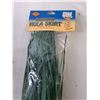 Image 2 : (8) Bubble Wands, (4) Hula Skirts, (3) Leis