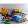 Image 5 : Fisher Price Little People Playsets, Nunchaku, Marvel Figure