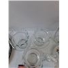 Image 8 : (2) Vases, Circular Mirror, (2) Trays, (3) Rose Bowls