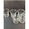 Image 2 : (12) Glass Cups