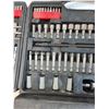 Image 3 : Screwdriver & Drill Bits Set in Carrying Case