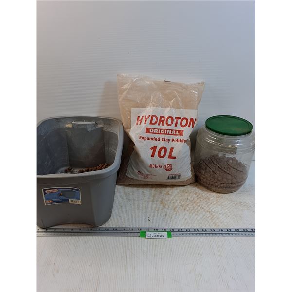 Expanded Clay Pebbles & Small Storage Tote - No Lid  -  PICK UP