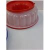 Image 3 : Tupperware Lot: (2) Jelly Bundt Sets, (2) Rectangle Storage Containers w/Lids