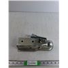 Image 1 : Trailer Hitch (Class 2)