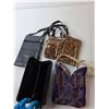 Image 2 : (4) Small Purses
