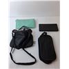 Image 2 : (4) Small Bags