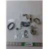 Image 1 : (9) Bracelets