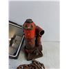 Image 3 : Shop Light Fixture, Hydraulic Car Jack, Chains  -  PICK UP