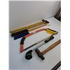 Image 2 : 25" Bow Saw, Snow Brushes, Ball Peen Hammer, Sprayer