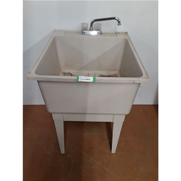 ** Plastic Shop Sink - 23x26x33" - Pickup Only