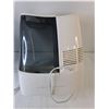 Image 2 : Stinger Bug Zapper & Honeywell Humidifier- Both Power On
