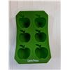 Image 3 : (2) Boxes of Captain Morgan Apple Shaped Silicone Ice Cube Trays