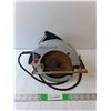 Image 1 : Skilsaw 7 1/4" Circular Saw- Powers On