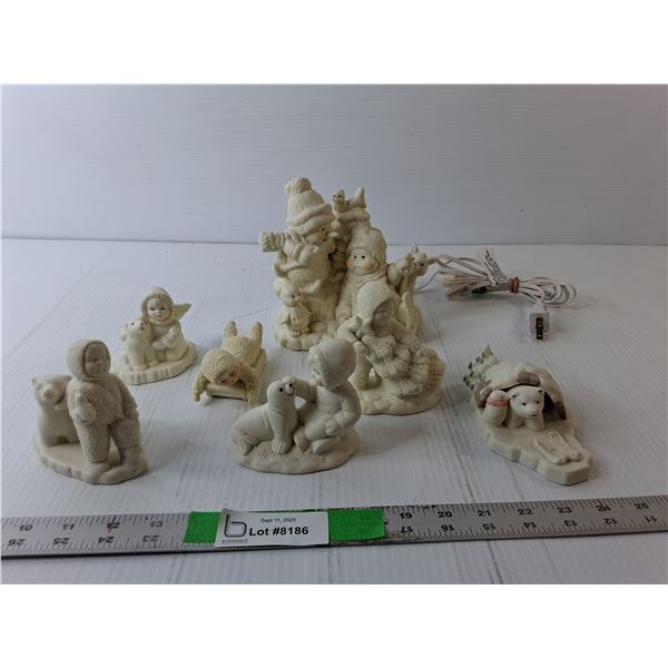Ceramic Eskimo Figurines & Snowman Lamp- Working