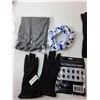 Image 3 : (4) Pairs of Women's Gloves, Neck Gaiters, Scarf