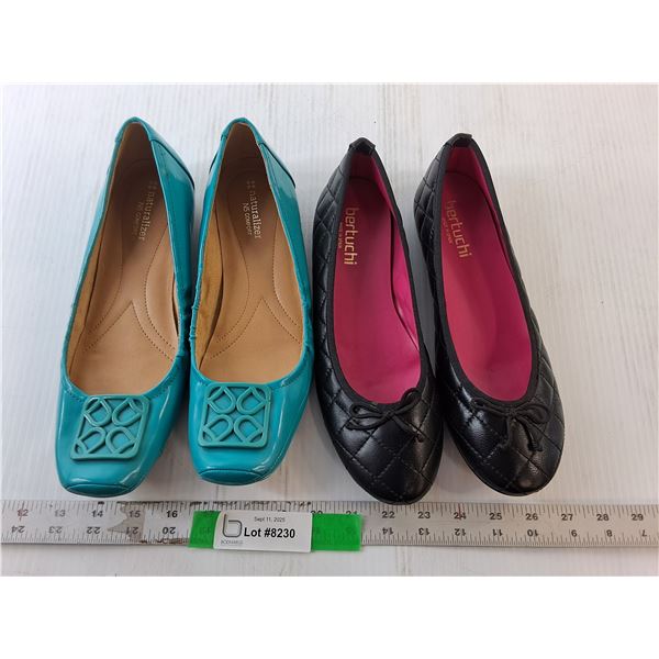 (2) Pairs of Women's Flats- 9.5