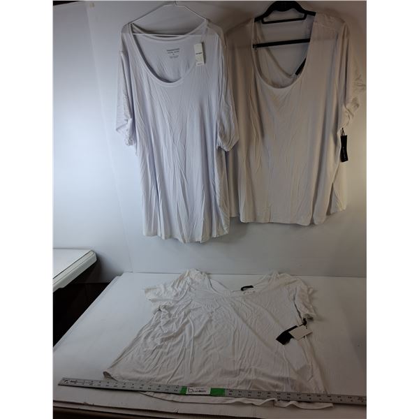 (3) Women's Tshirts- 3X/4X