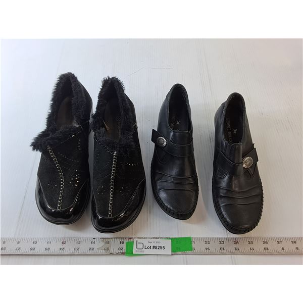(2) Pairs of Women's Shoes-40 & 10