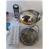 Image 2 : Kitchen Lot- Toaster- Working, (3) Mixing Bowls, (4) Placemats, Misc.