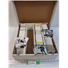 Image 1 : Hockey Trading Cards in Organizer Storage Box - Various