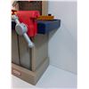 Image 4 : * Little Tikes Wood Shop Bench w/Tools & Accessories- 22" x 31" x 10" - PICK UP ONLY