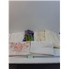Image 1 : Lot: (5) Tablecloths & Apron
