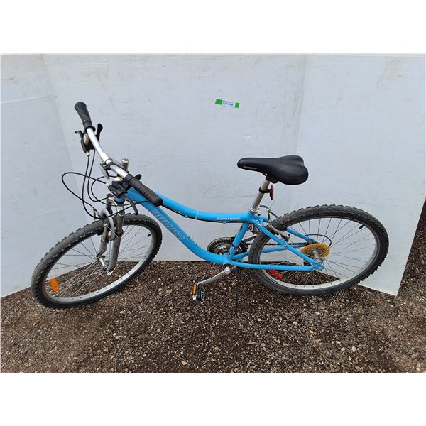 ** Infinity Backroads Mid Size Bicycle - Cannot Ship 55" x 36" x 21"