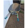 Image 5 : ** Yardworks Wheel Barrel - Cannot Ship
