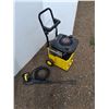 Image 5 : ** Kercher 1750G 5HP Quantum Power Pressure Washer - As Is, Cannot Ship