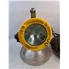 Image 2 : Factory Sealed Heavy Duty Beam Light - Powers On, As Is, Cannot Ship