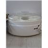Image 2 : Kenmore Slow Cooker, Revlon Round Brush & Babyliss Pro Curling Iron, Basket- Powers On As Is
