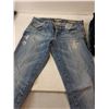 Image 7 : (2) Pairs Of Guess Jeans(Size 27 & 28), Miss Me Jeans(Size 27) & Refuge Denim (Size 05)