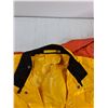 Image 2 : (2) Rain Coats L