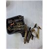 Image 2 : Tom Tom GPS, Miscellaneous Drawer/Cabinet Handles