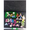 Image 1 : Magnetic Dress Up Dolls, Plastic Container