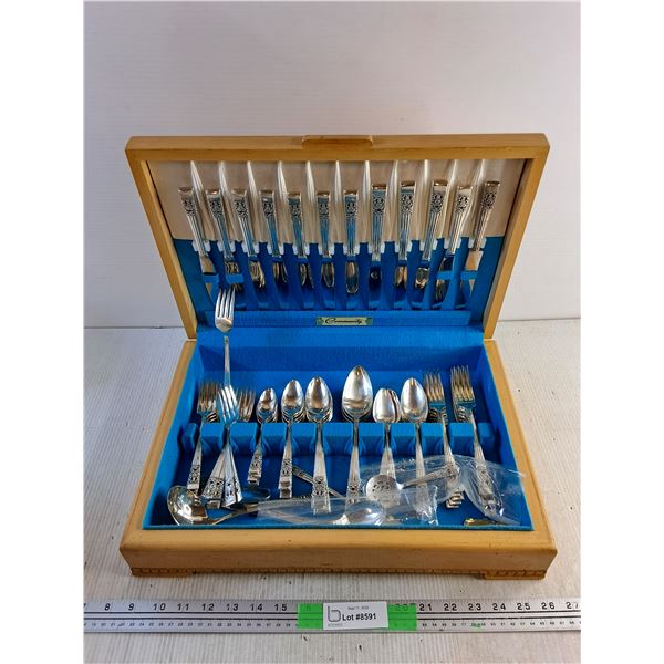 Community Silverware Set - Dessert Spoons, Dining Knives, Spoons, Forks
