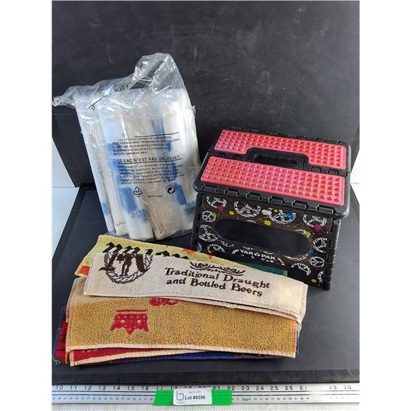 (6) Kitchen Towels, Yak Pak Foot Stool, Freezer Bags