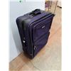Image 3 : *Voyageur Suitcase 31" x 19" x 12", Cannot Ship