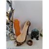 Image 3 : Assorted Decorative Figurines, Glass & Novelty Items