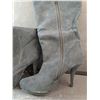 Image 5 : Woman's Knee High Heeled Boots - Size 10