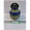 Image 1 : Ceramic Wall Mountable Salt Cellar/Box - 7" x 6" x 5"