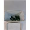 Image 3 : Tin Laundry Detergent Holder - 12" x 11" x 7"